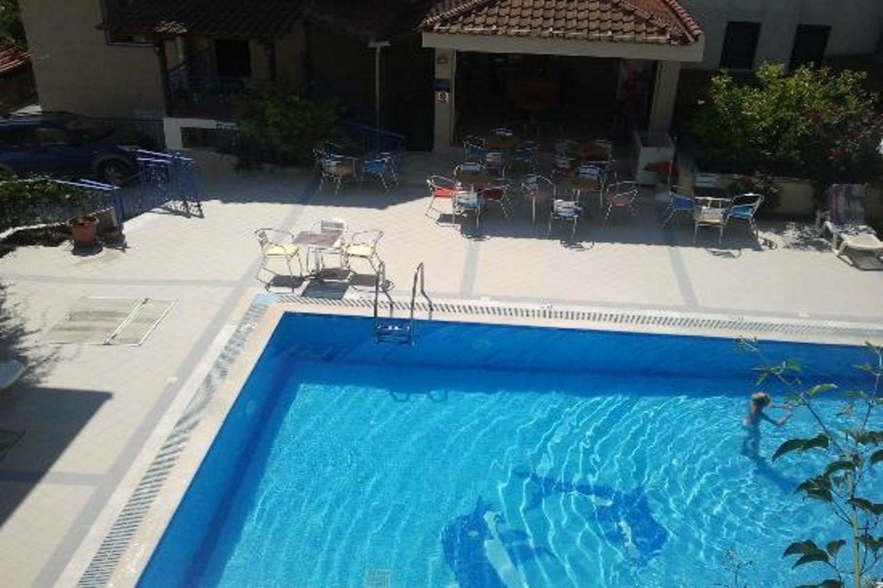 Stratos 3* Afytos